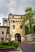 Sesto al Reghena (Pn). Abbazia di Santa Maria in Silvis. Il torrione di ingresso (X sec) detto del ponte levatoio. 